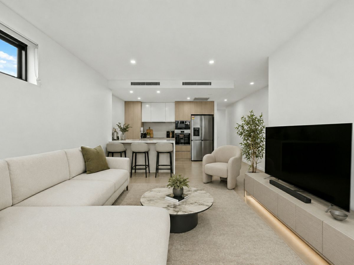 301/8 Zillah Street, Stones Corner - image 2