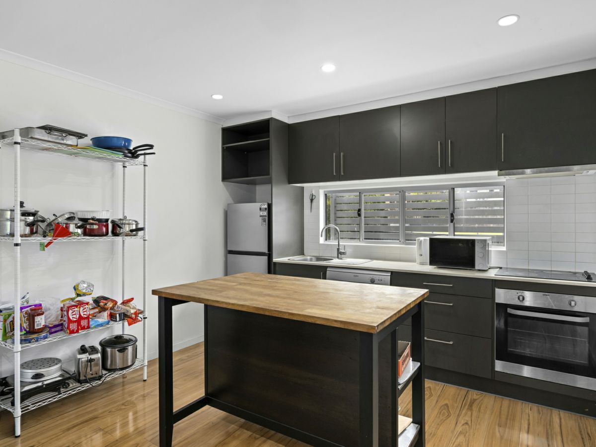 4/18 Hansen Street, Moorooka - image 2