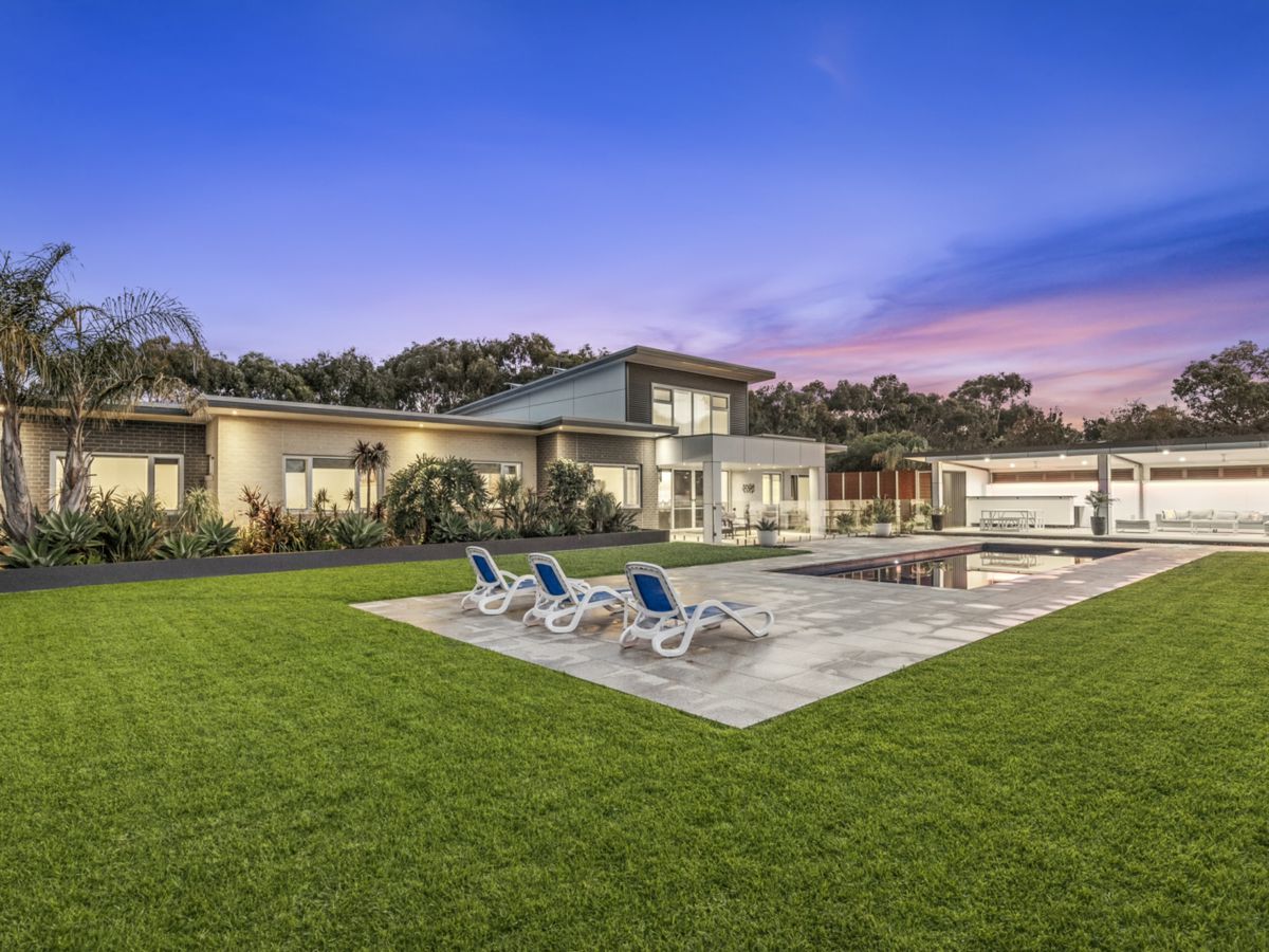 4 Bottlebrush Court, Torquay - image 2
