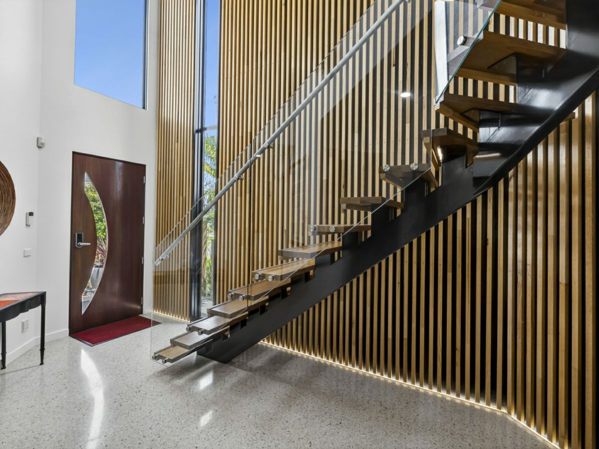 18 Bayview Terrace, Torquay - image 2