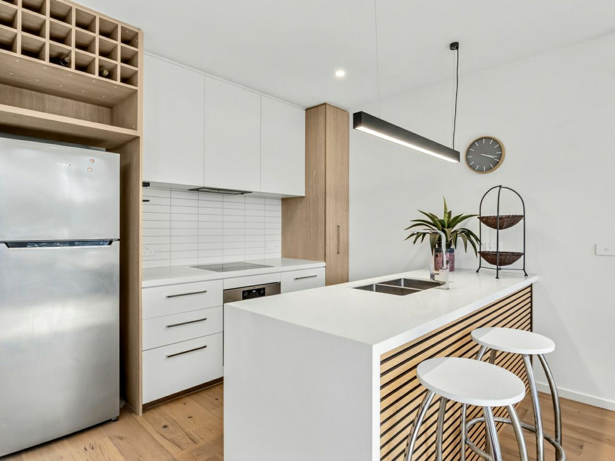 4 Basin Lane, Torquay - image 2