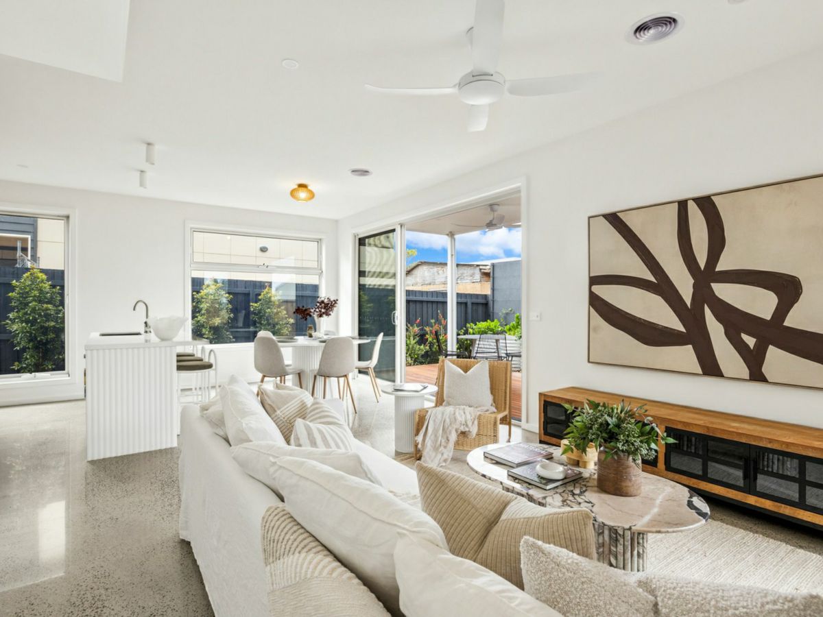 50A Central Avenue, Torquay - image 3