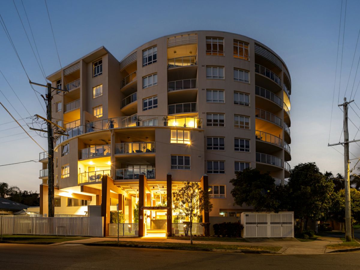 312/81 Sutton Street, Redcliffe - image 2