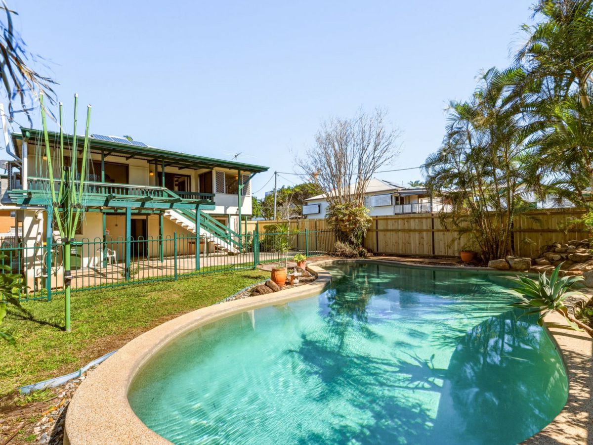 12 Beaconsfield Street, Margate - image 3