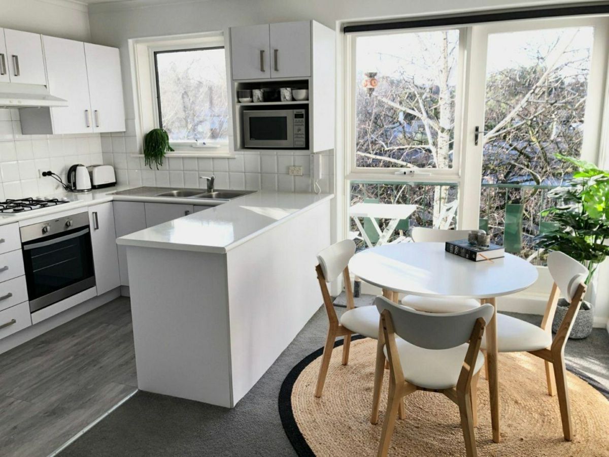 16/1 Clendon Road, Armadale - image 1