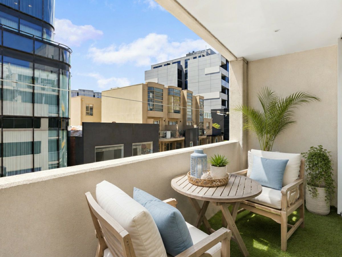 201/22 Wilson Street, South Yarra - image 1
