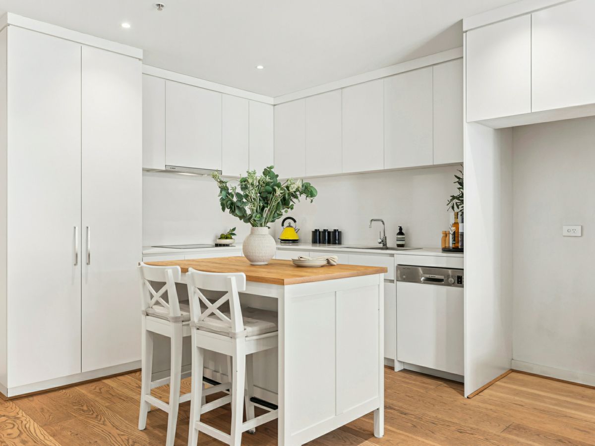 405/13 Wellington Street, ST KILDA