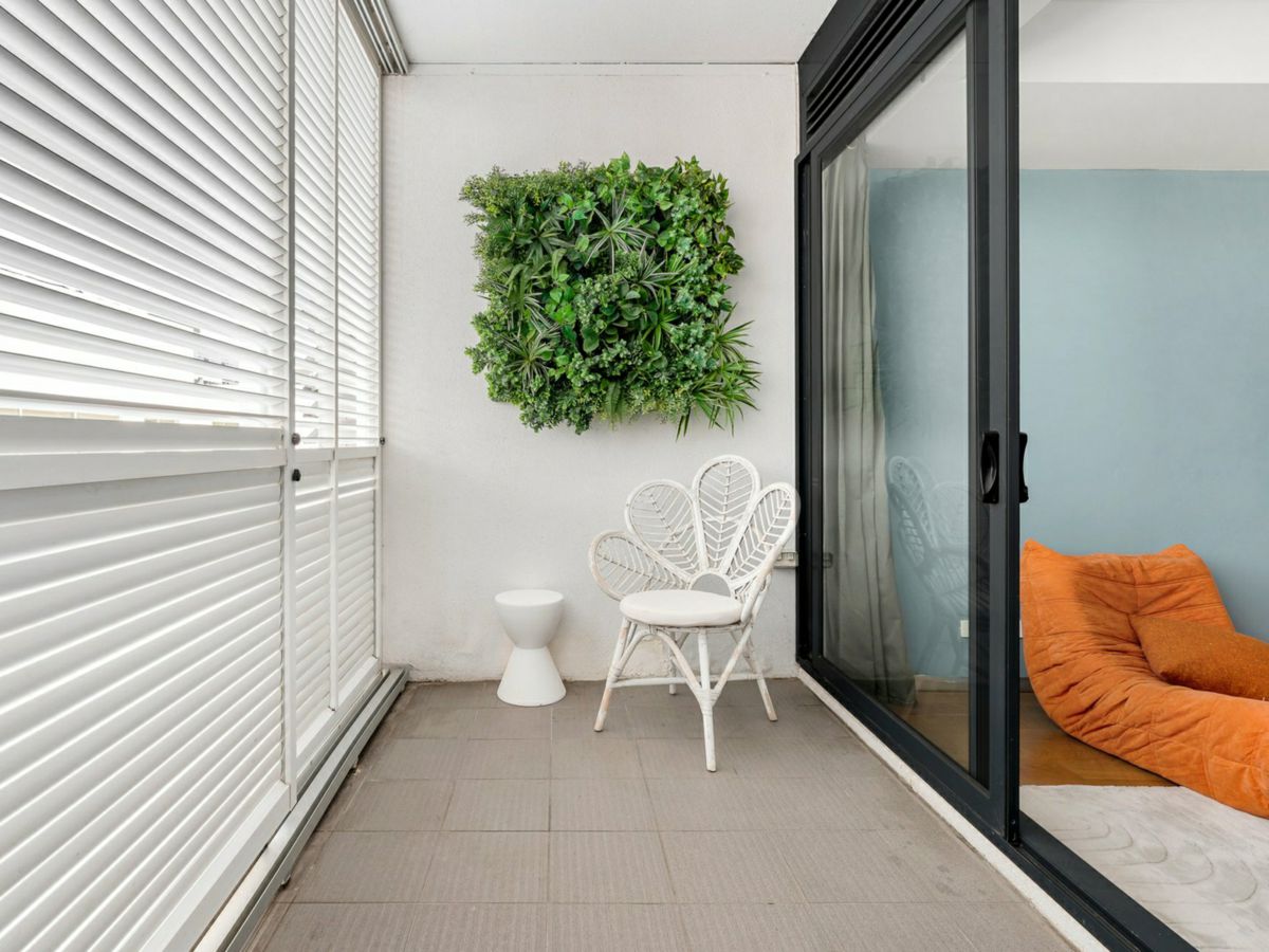 730/539 St Kilda Road, Melbourne - image 3