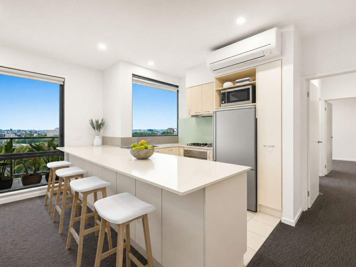 604/5 Alma Road, St Kilda - image 3