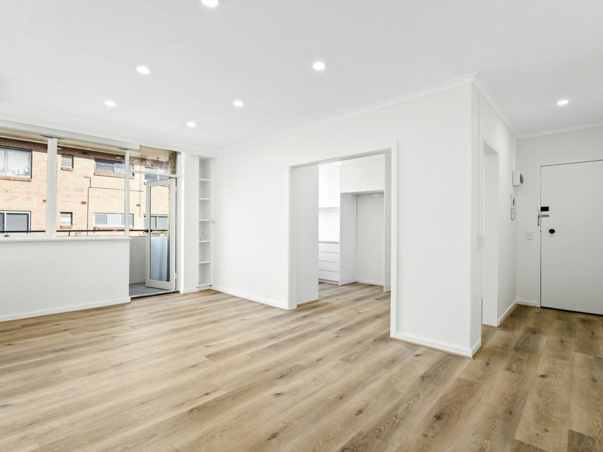 17/62 Alma Road, St Kilda East - image 2