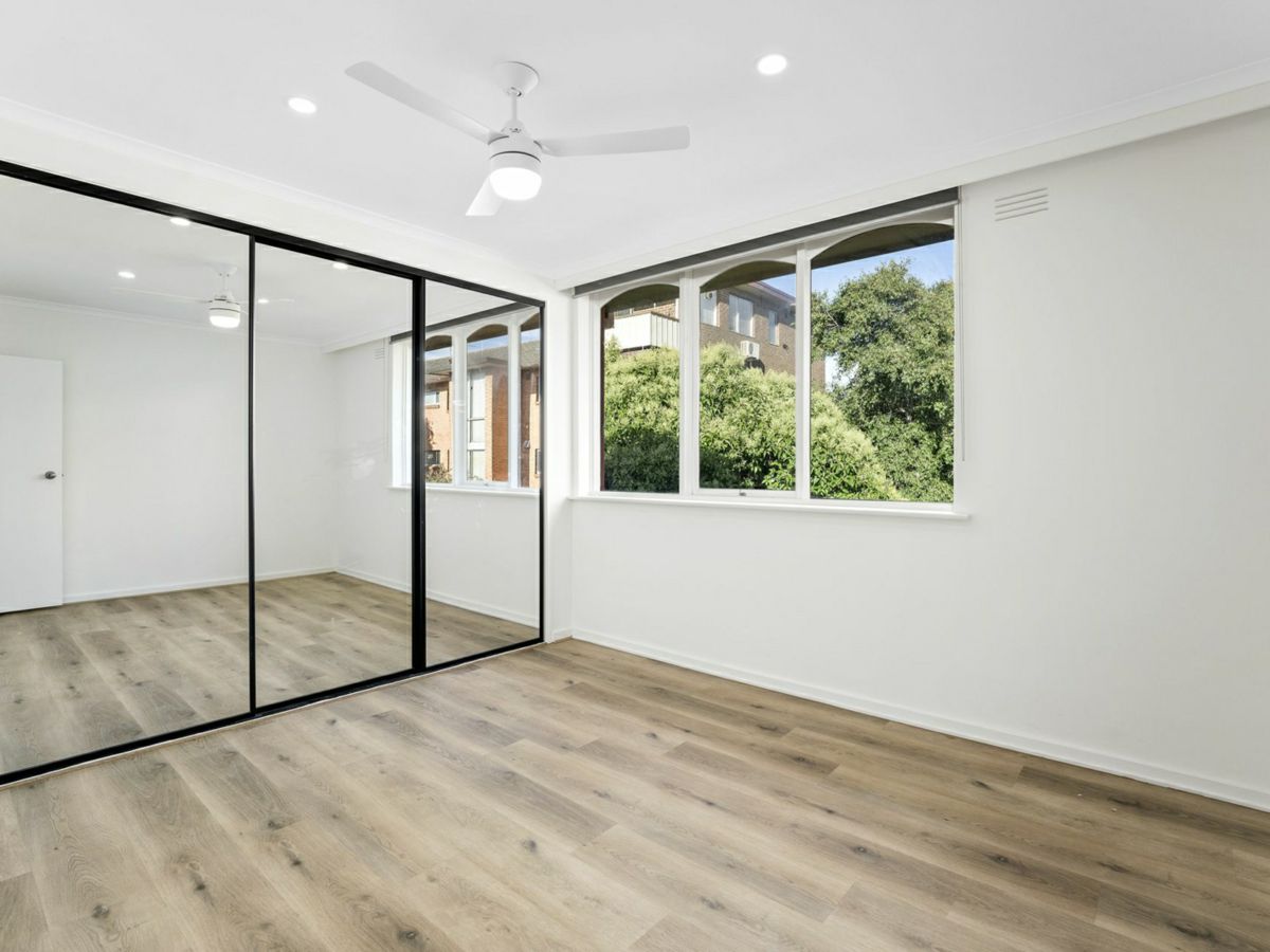 17/62 Alma Road, St Kilda East - image 3