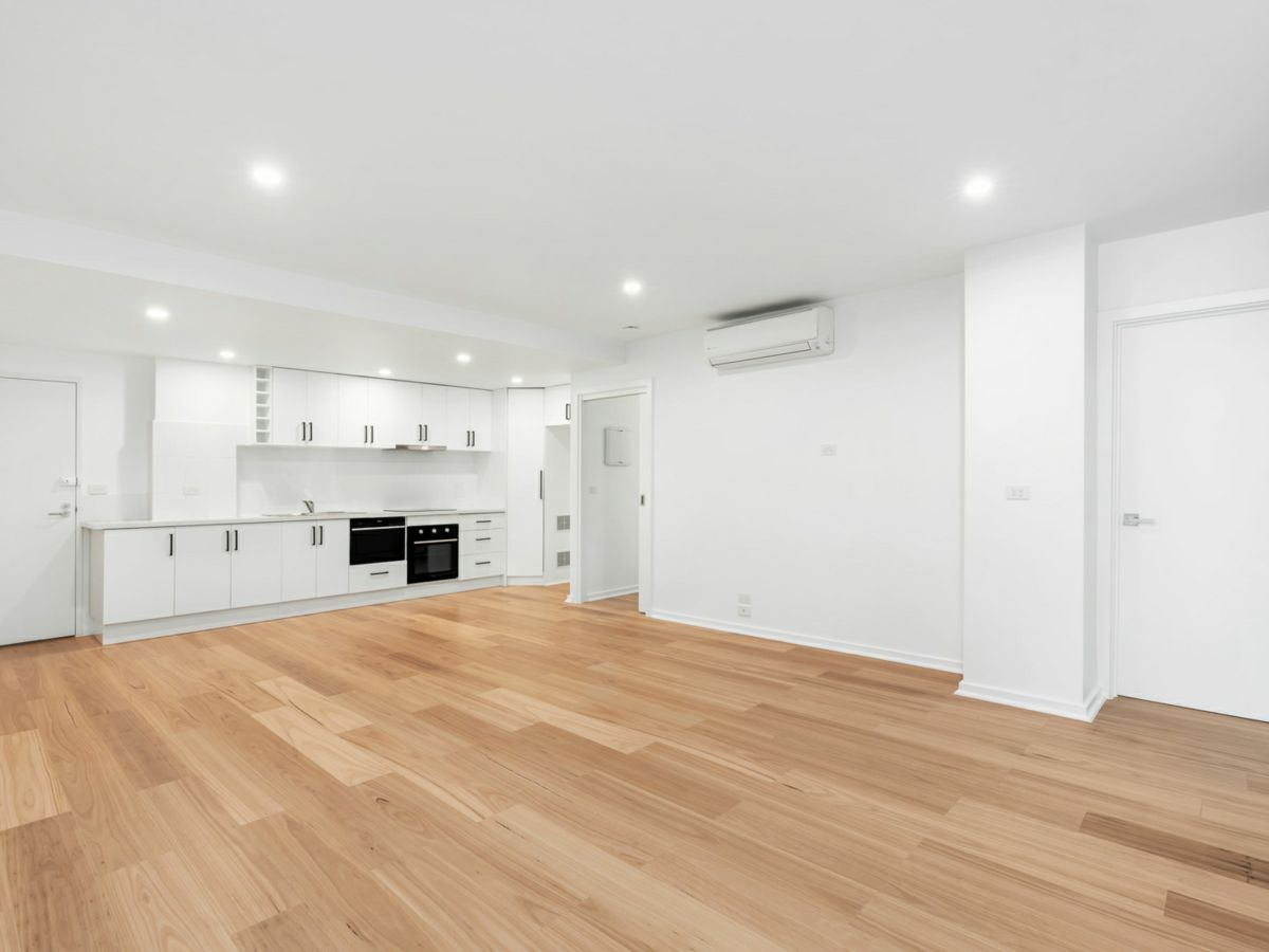 3 Sandilands Street, South Melbourne - image 1