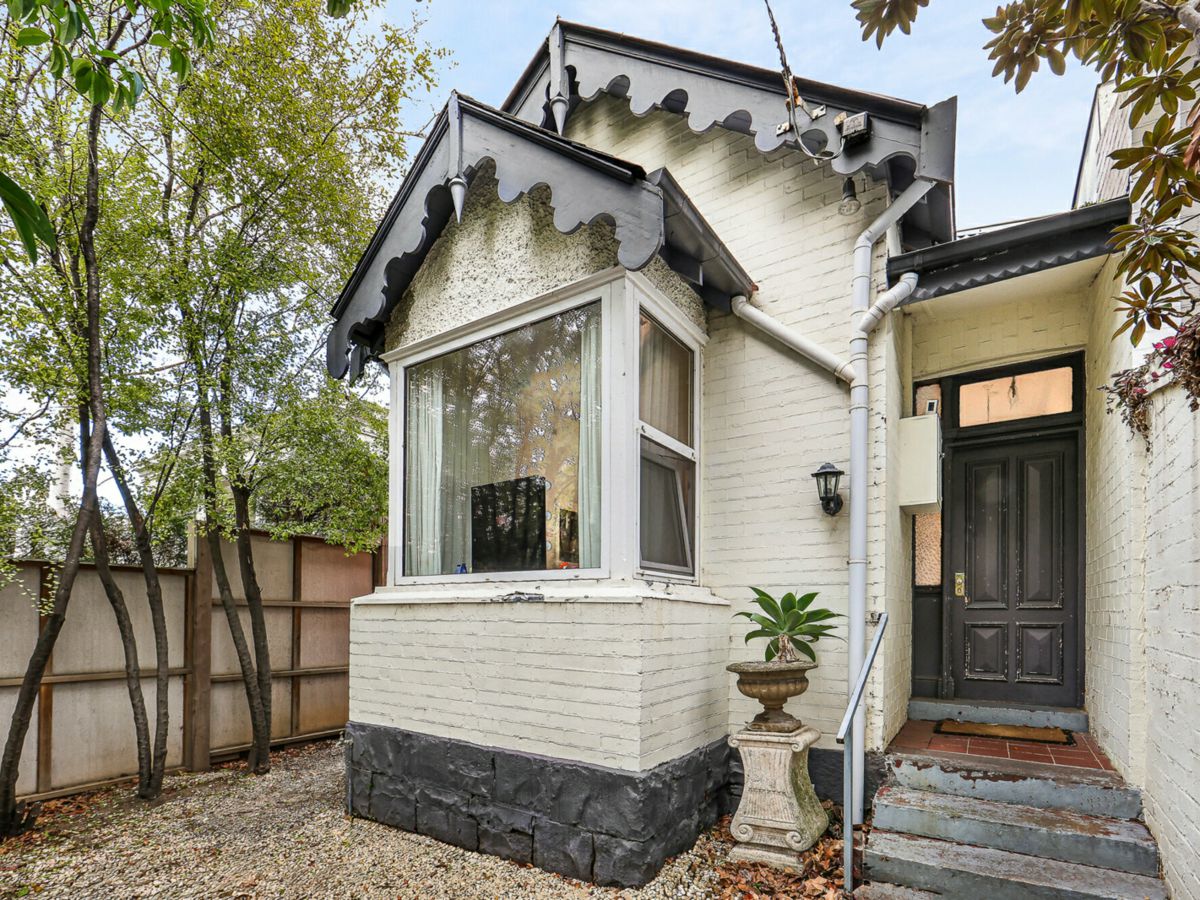 46 Bruce Street, Toorak - image 1