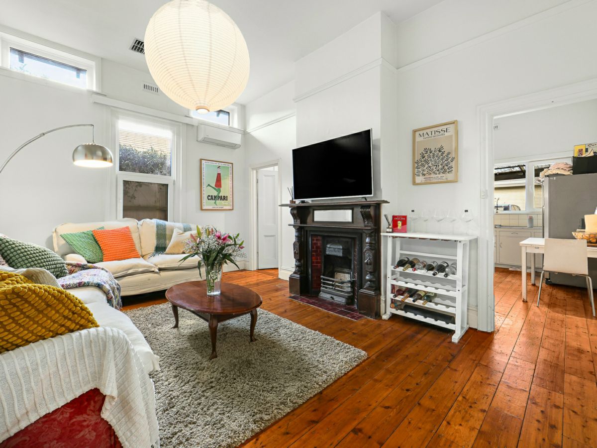 46 Bruce Street, Toorak - image 2