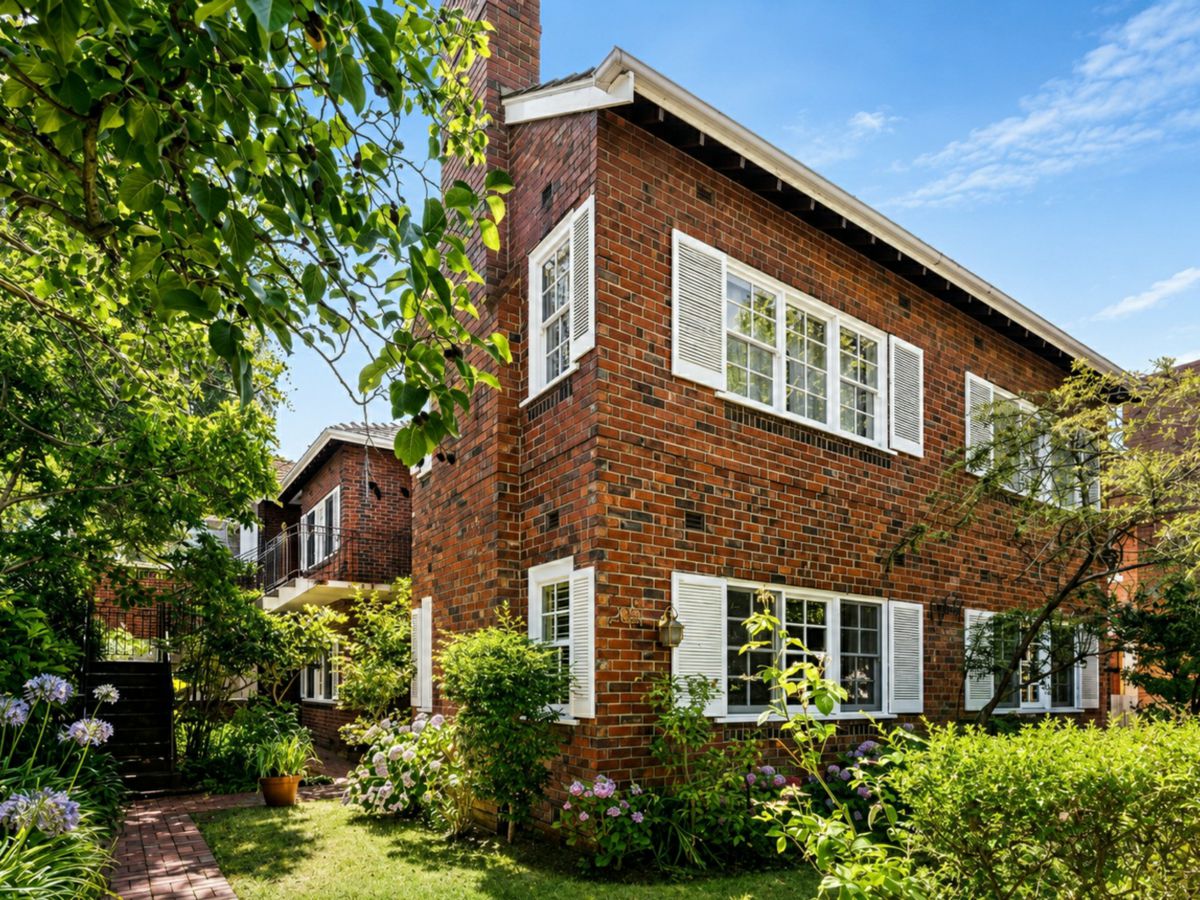 4/205 Williams Road, South Yarra - image 1