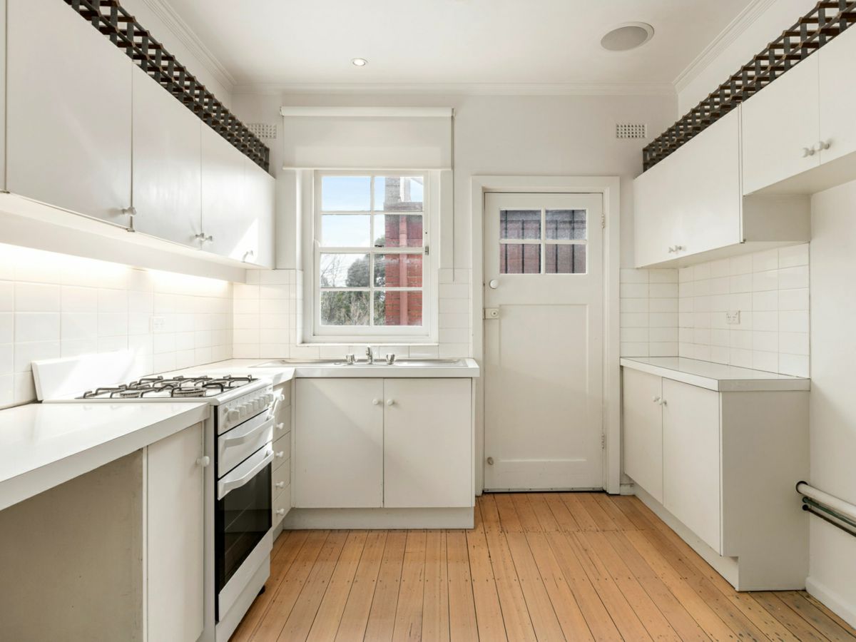 4/205 Williams Road, South Yarra - image 3