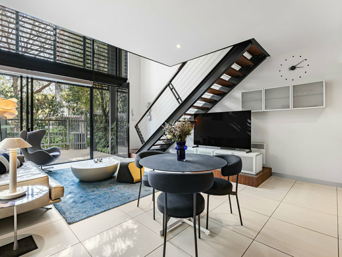 21 Chapel Mews, South Yarra - image 3