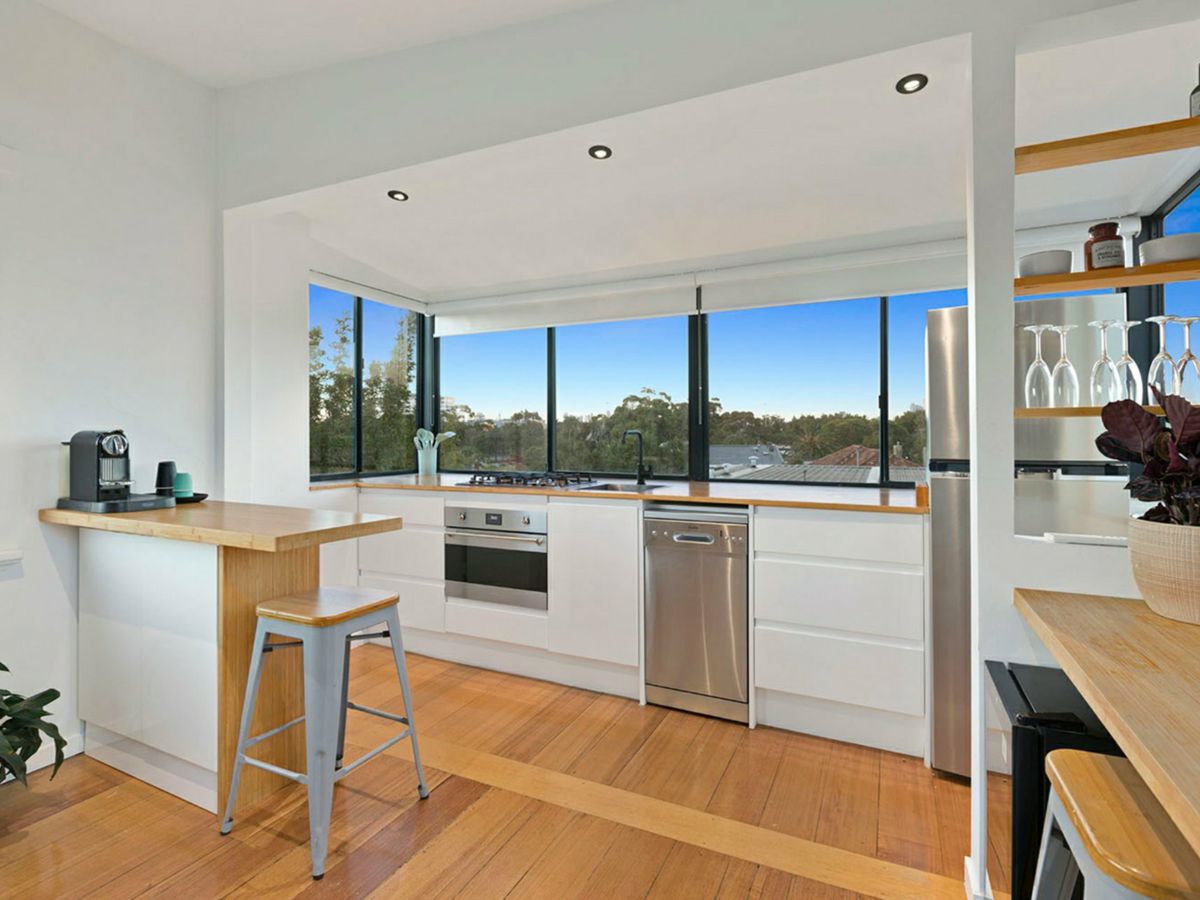 19/289 Barkly Street, St Kilda - image 3