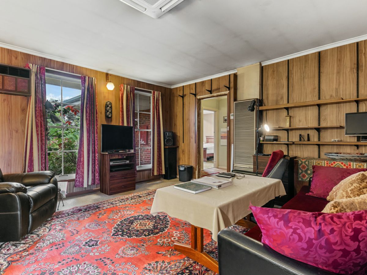 109 Shannon Street, Box Hill North - image 2