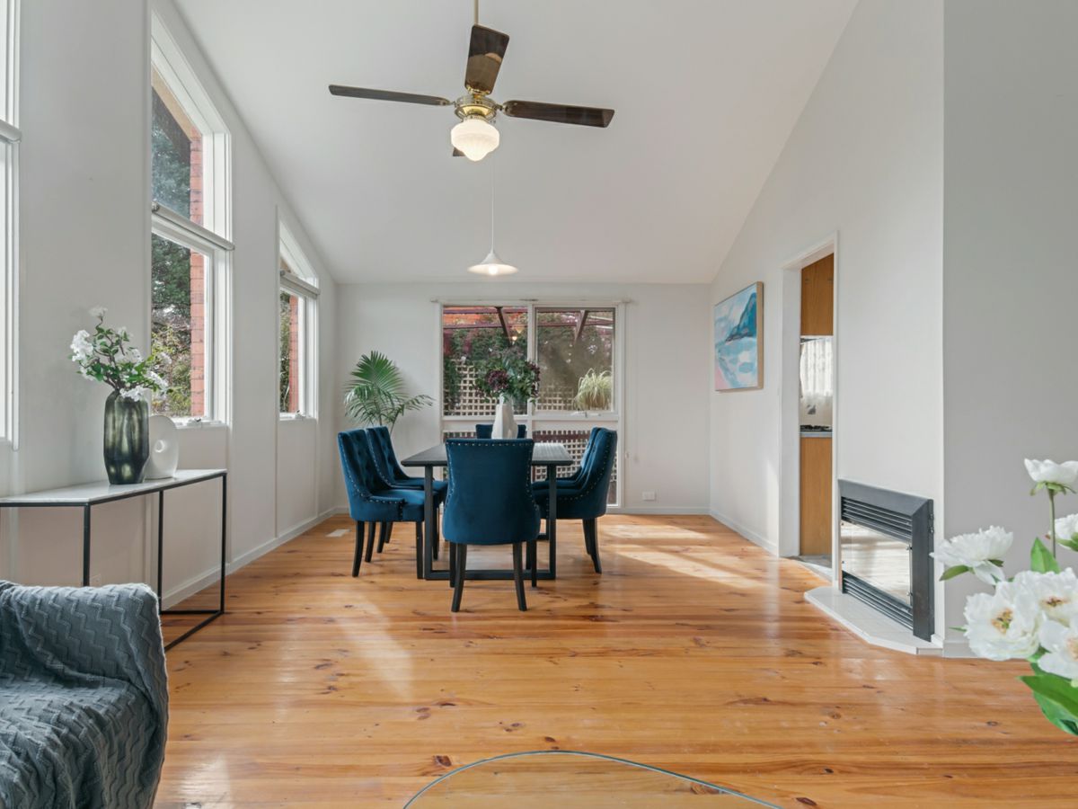 8 Deauville Court, Wantirna - image 3