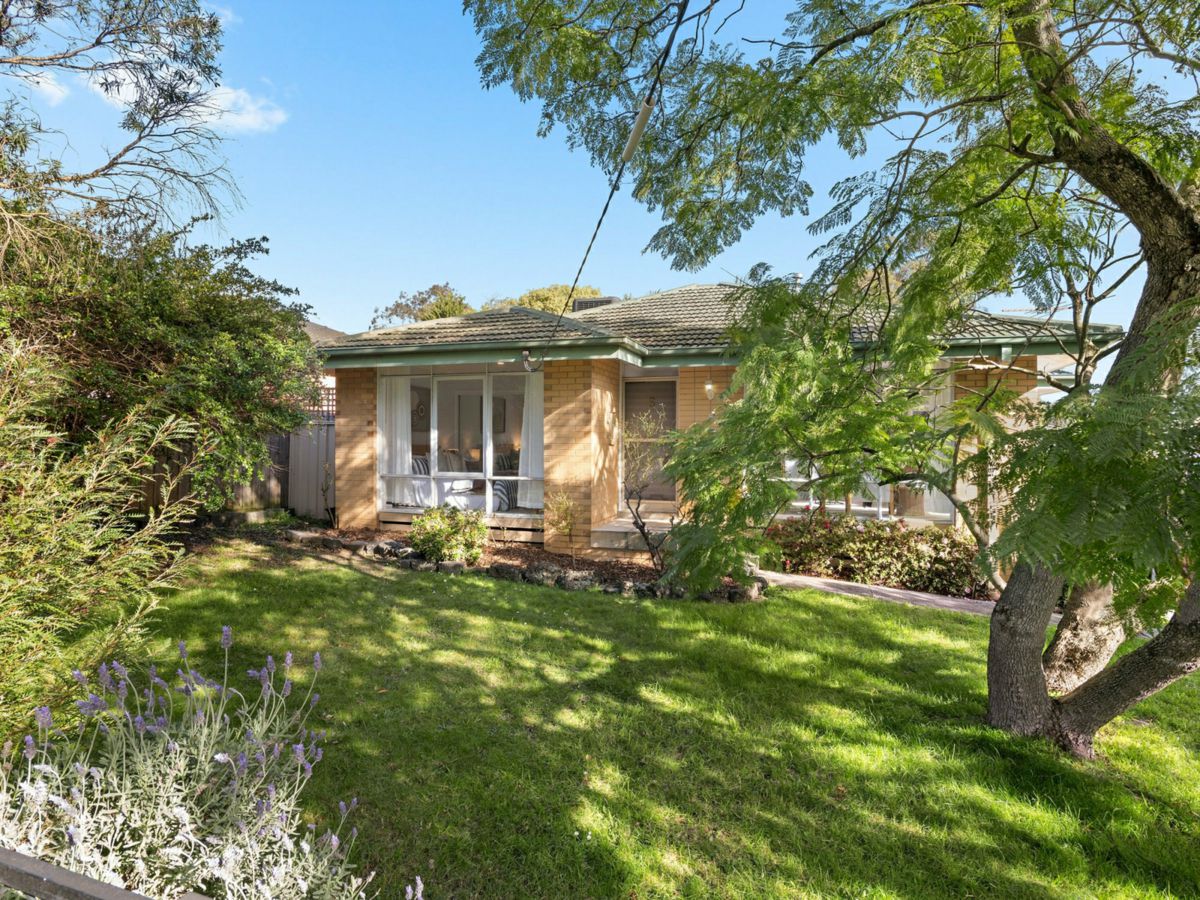 5 Janet Street, Boronia - image 1