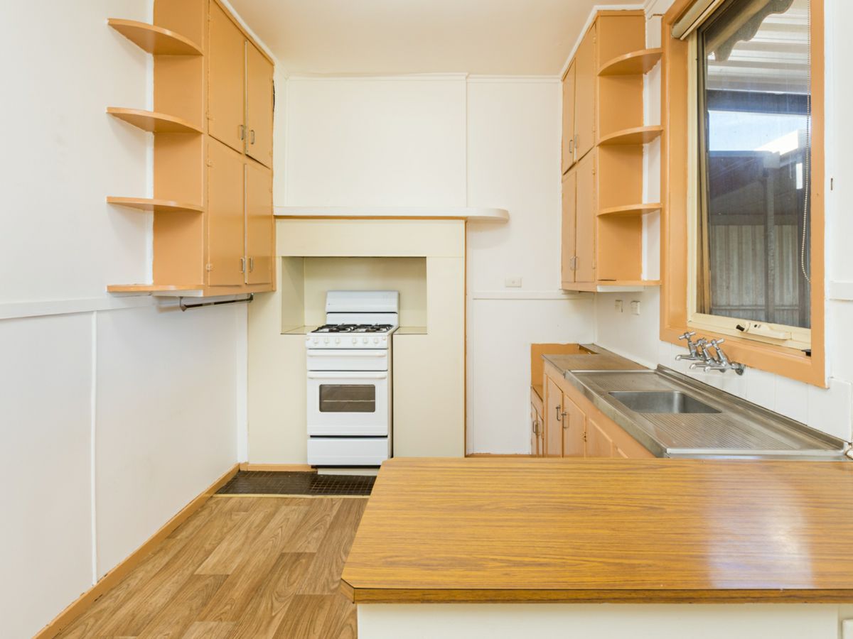 12 The Centreway, Red Cliffs - image 3