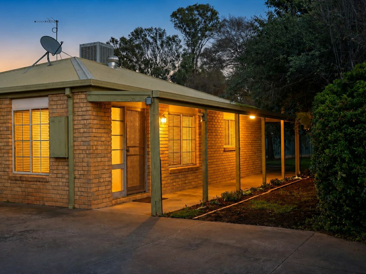 2/6 Karingal Court, Irymple - image 1