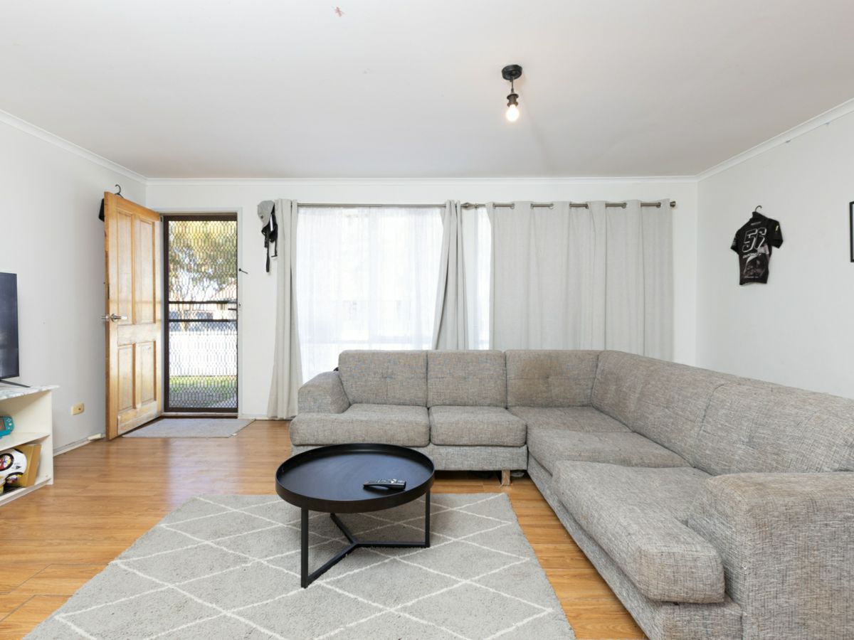 62 Tenth Street, Mildura - image 2
