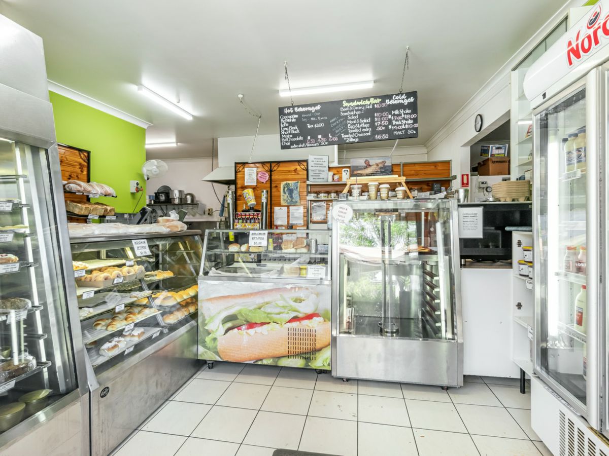 65 Charles Street, Iluka - image 3