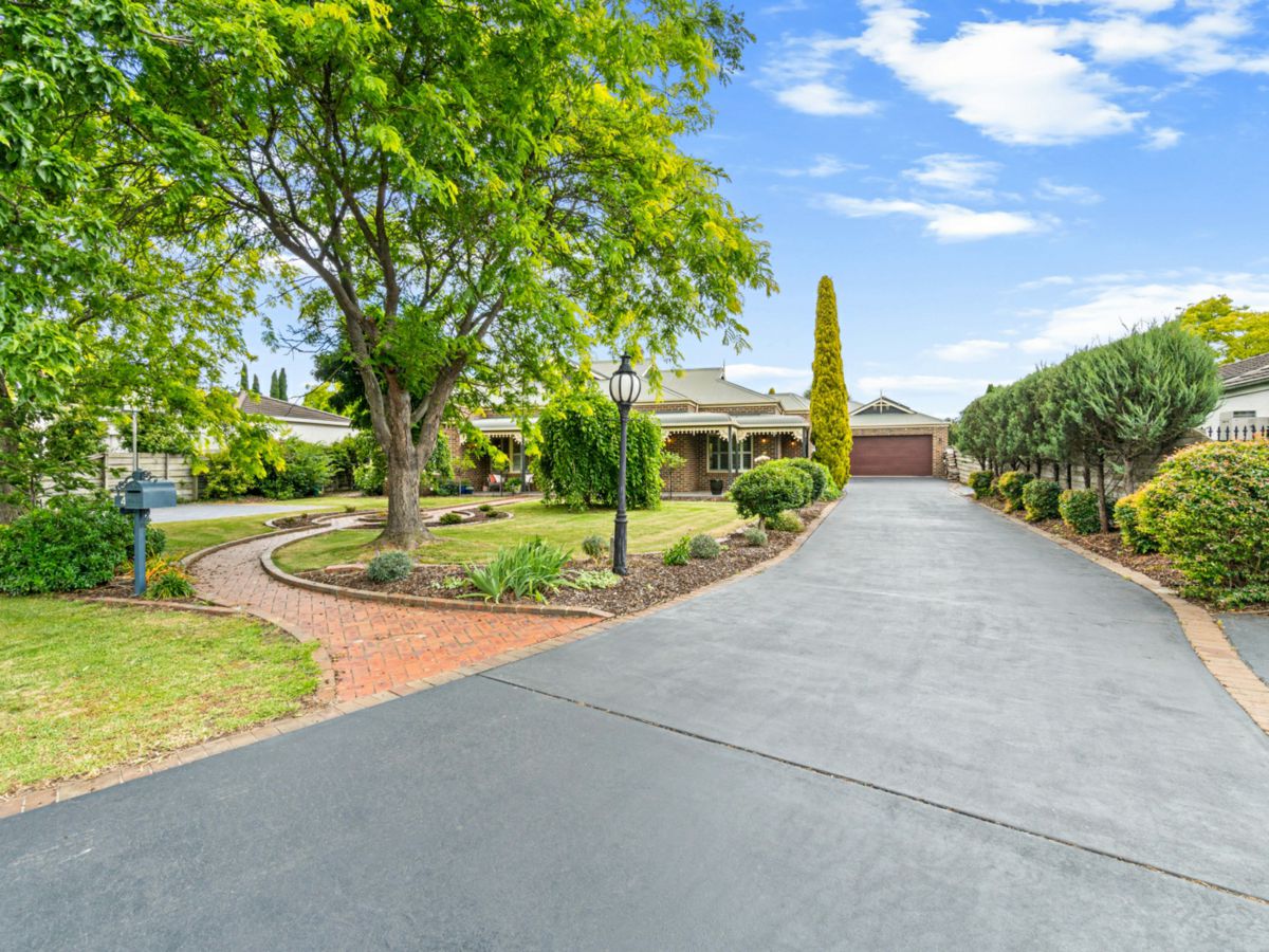 4 Castlereagh Court, Traralgon - image 1