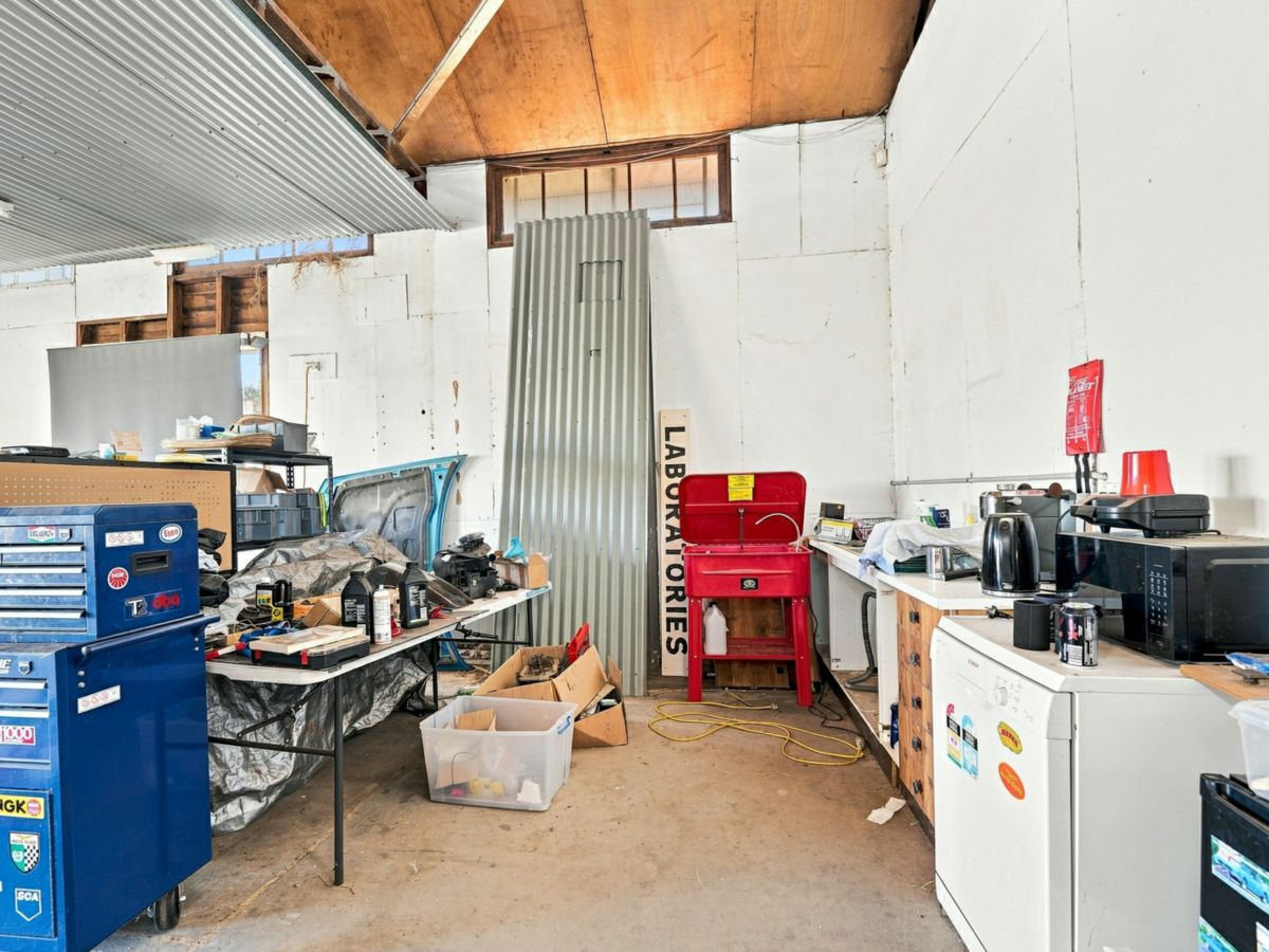 10 Crescent Street, Armidale - image 2