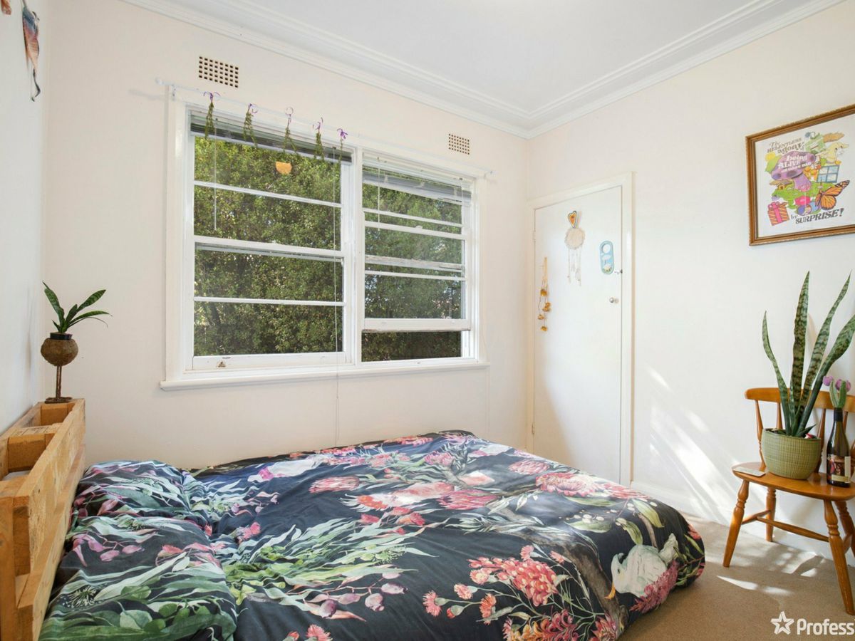 6 Enid Street, Armidale - image 3