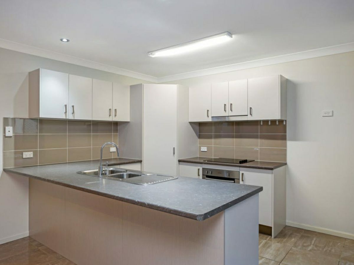 34 Chamomile Street, Springfield Lakes - image 3
