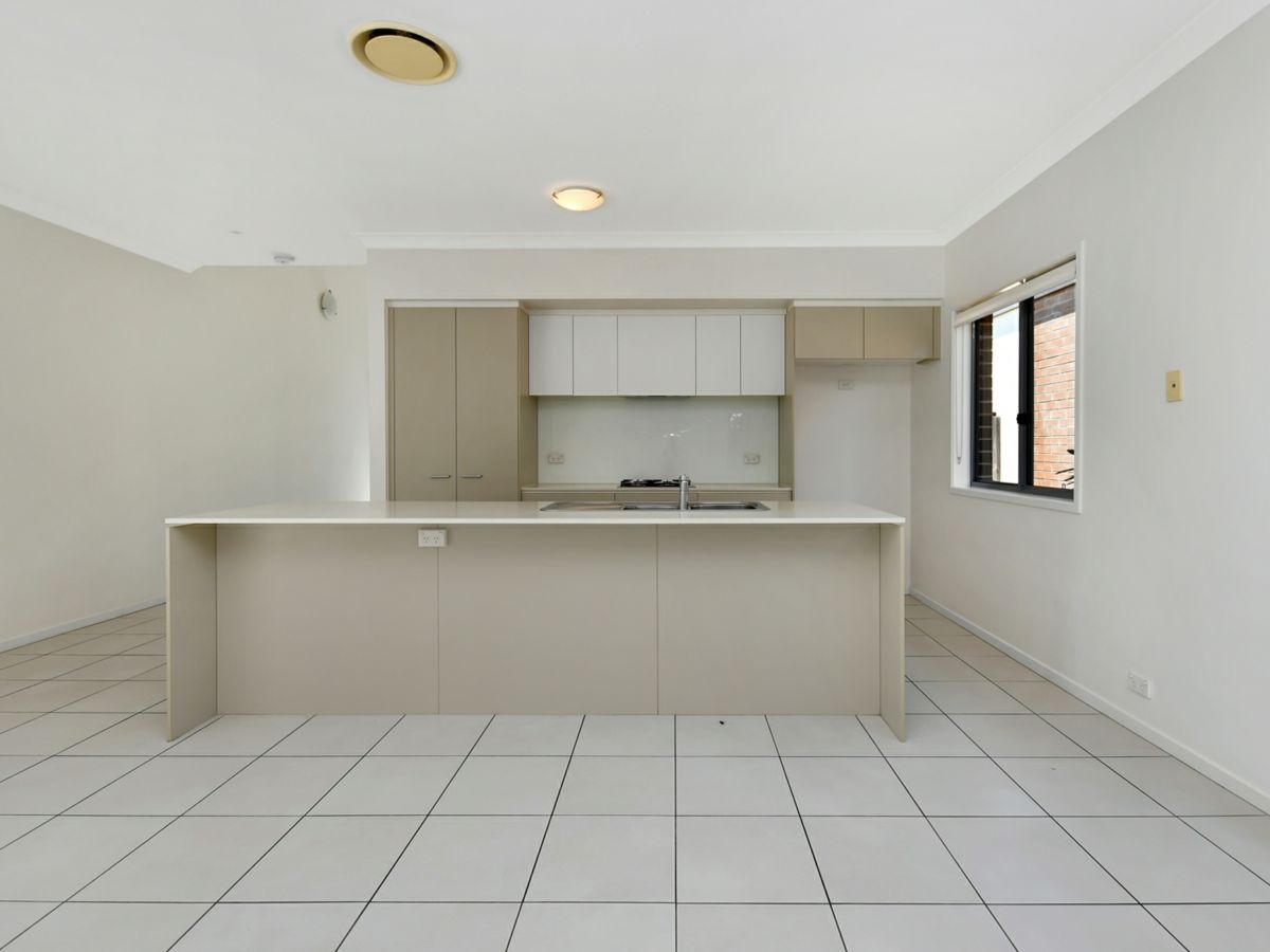 3 Bertilia Street, Augustine Heights - image 2