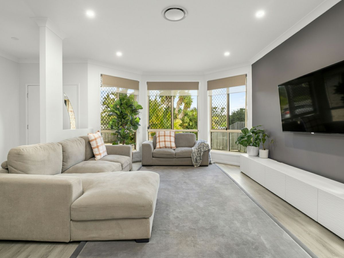 15 Caper Close, Springfield Lakes - image 3