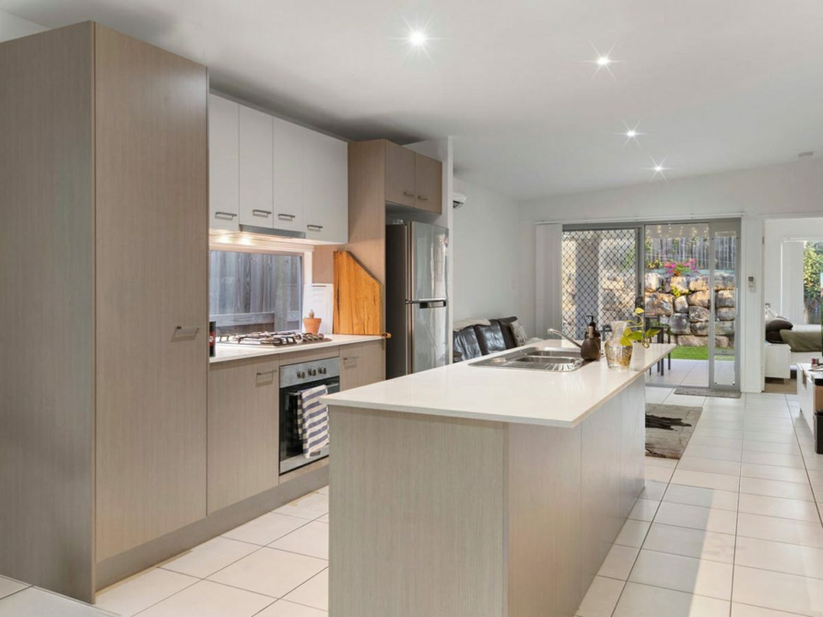 12 Neroli Drive, Springfield Lakes - image 2