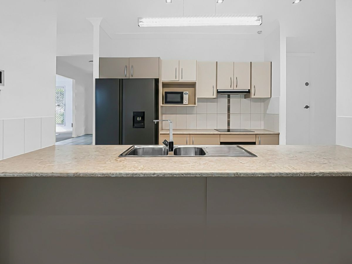 1 Waterhousia Crescent, Brookwater - image 3