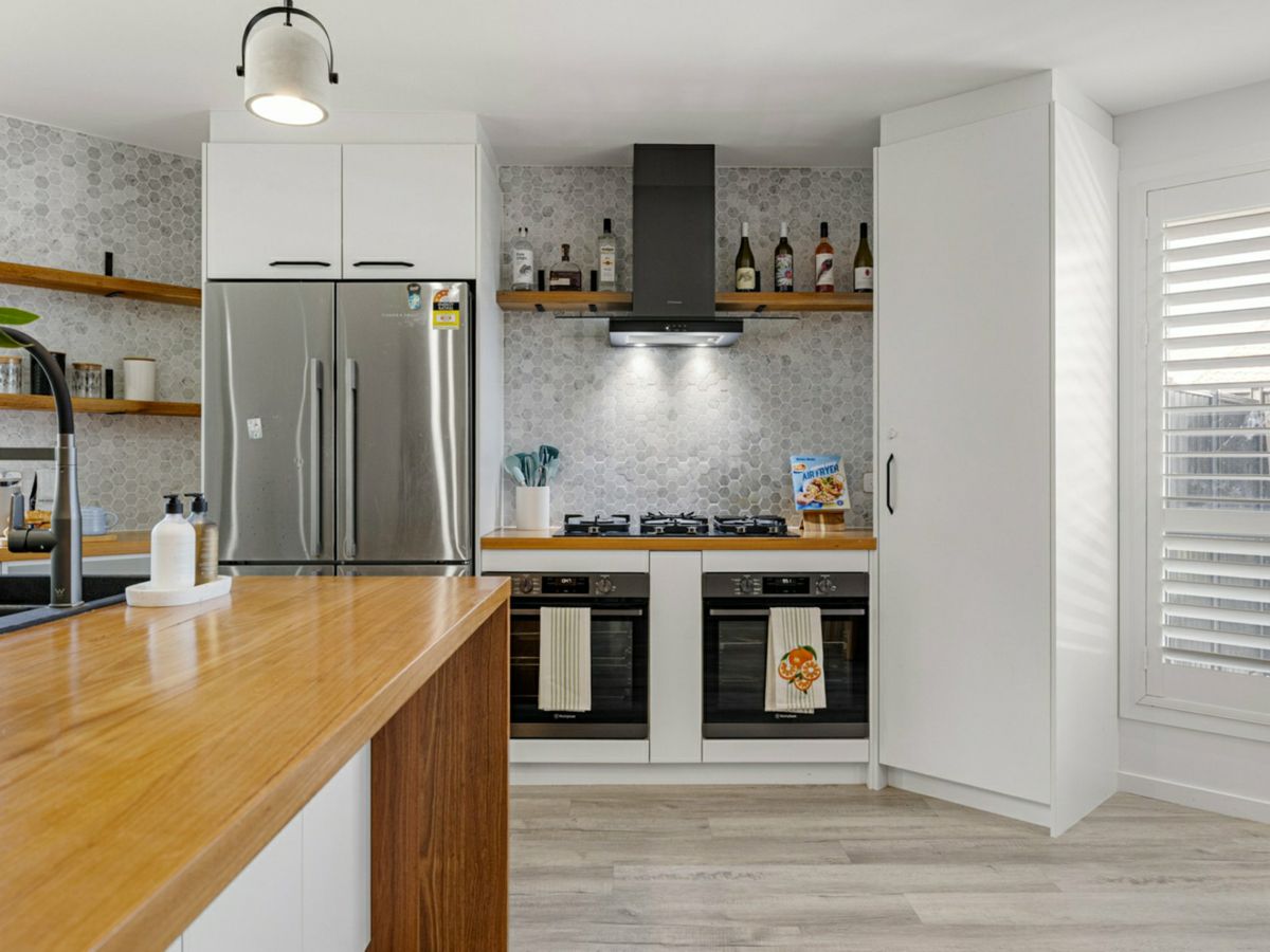 3 Spike Street, Redland Bay - image 2