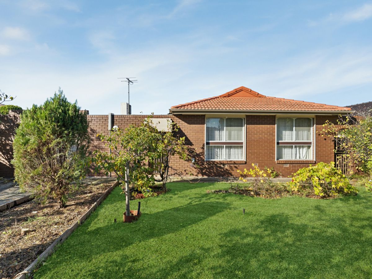 6 Bean Court, Keilor Downs - image 2