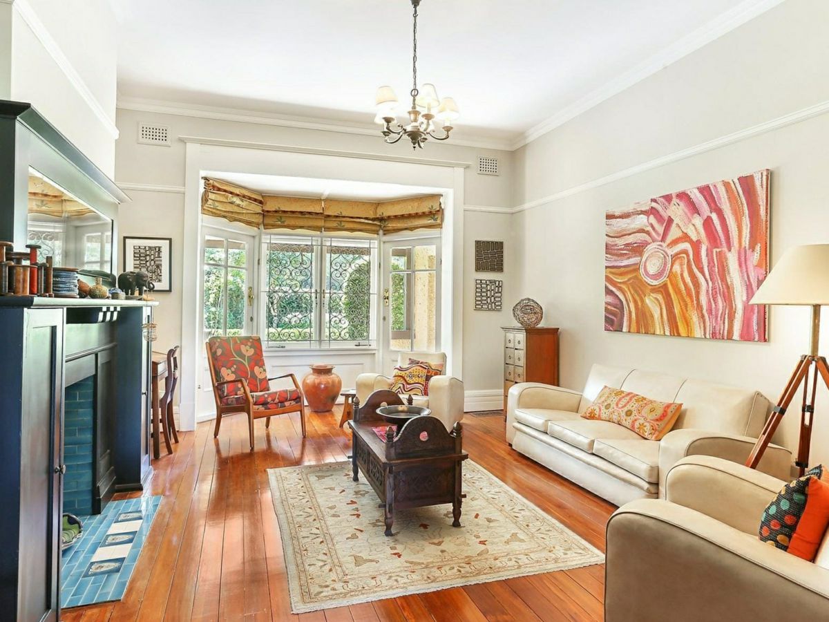 42 Shirley Road, Wollstonecraft - image 1