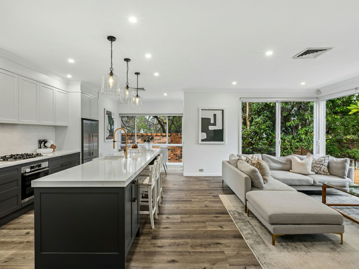 22 Edinburgh Road, Willoughby - image 3