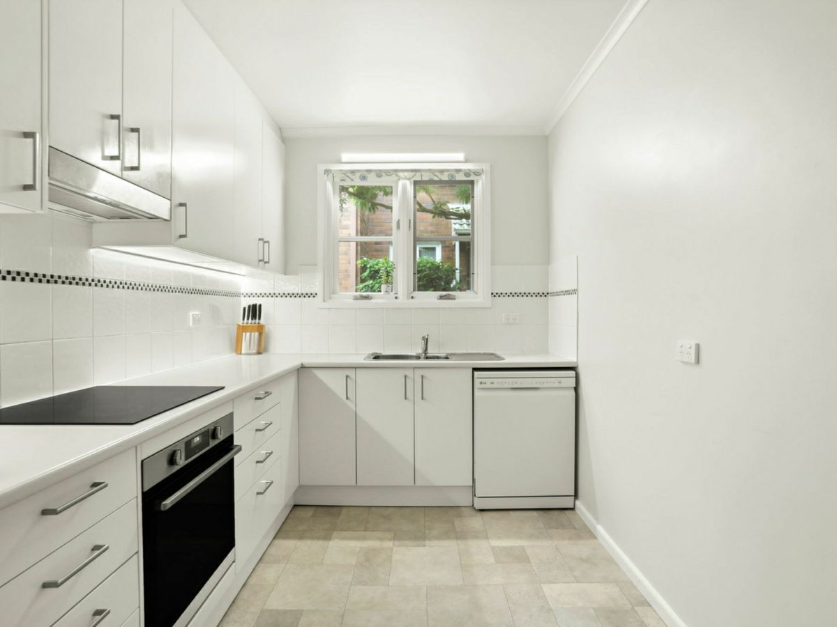 9/18 Greenwich Road, Greenwich - image 2
