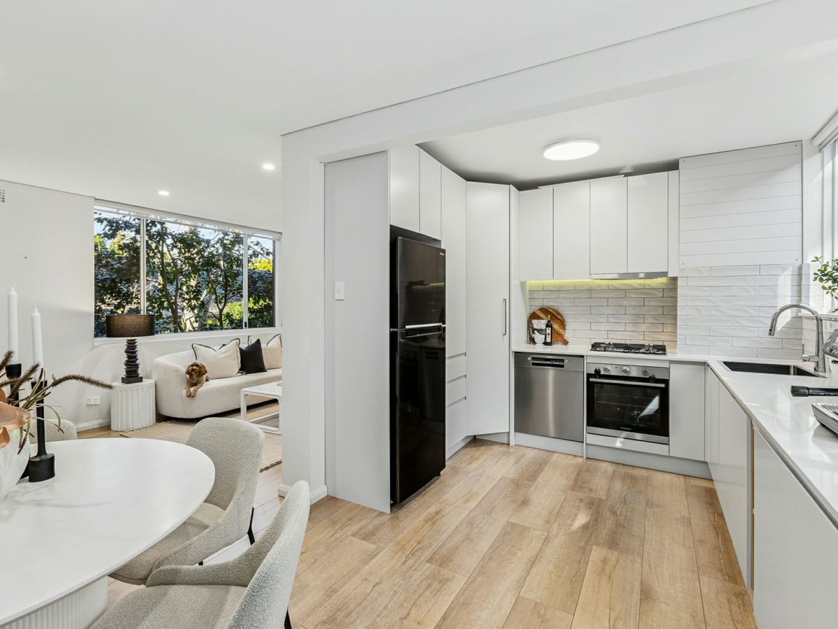 9/11 Hampden Road, Artarmon - image 2