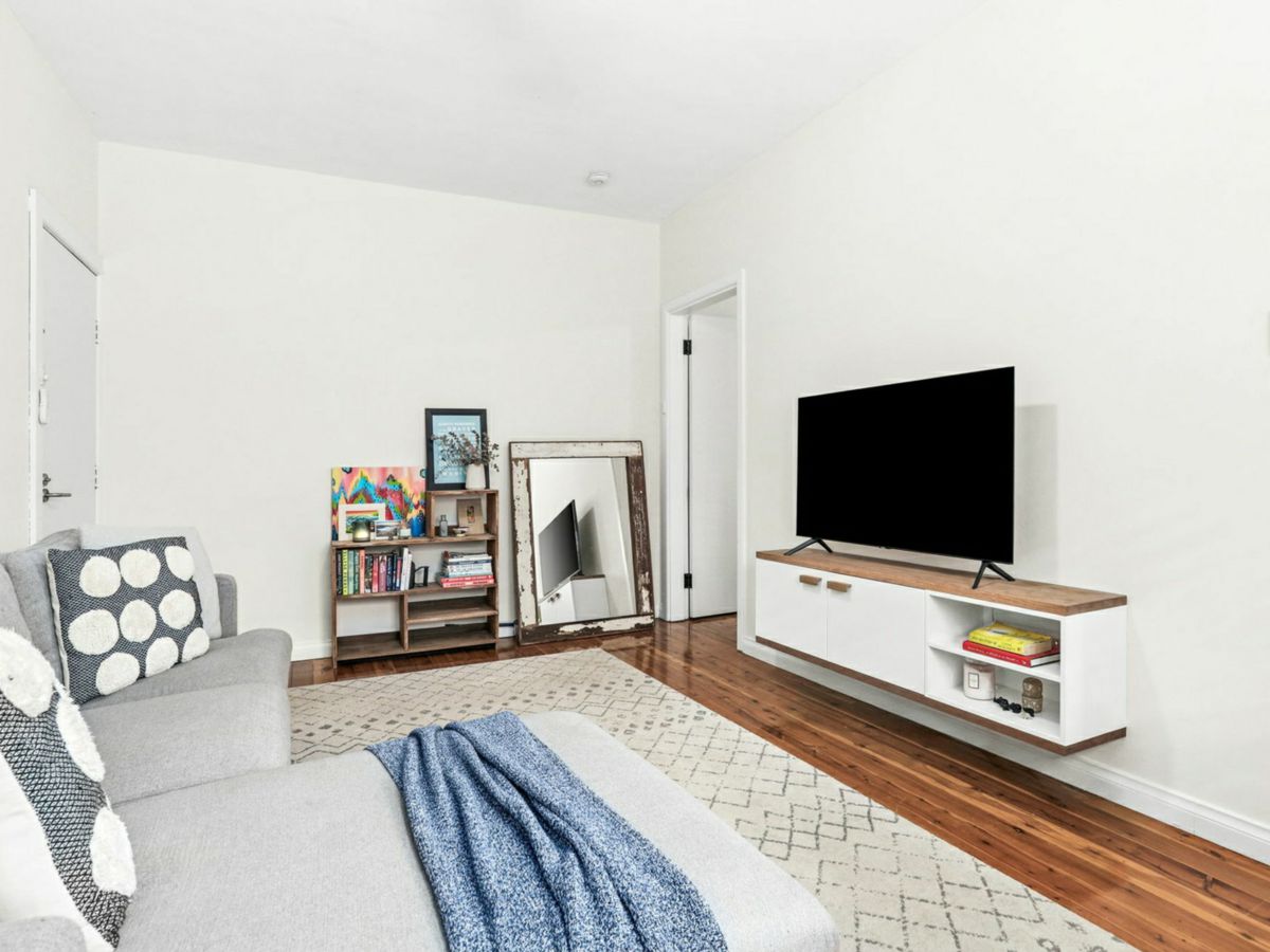 6/341 Alfred Street North, Neutral Bay - image 2