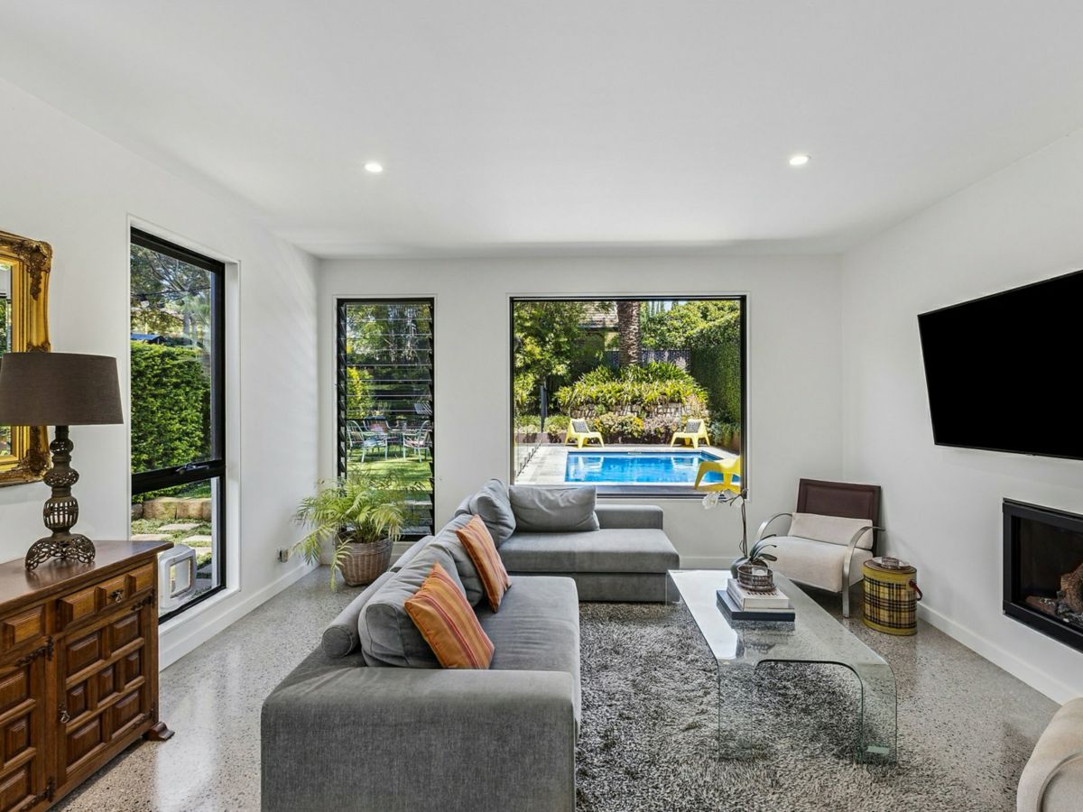 20 Laurel Street, Willoughby - image 2