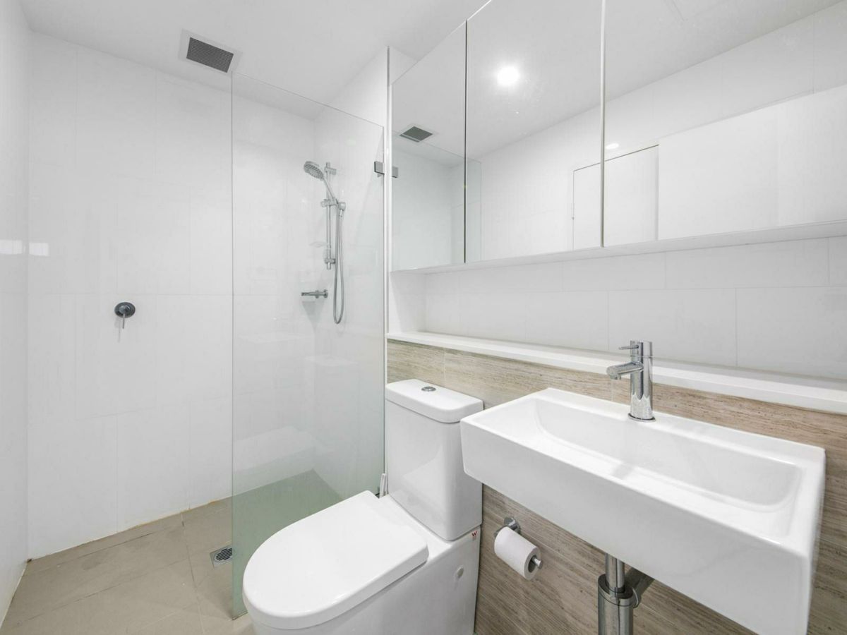 103/14 McGill Street, Lewisham - image 2