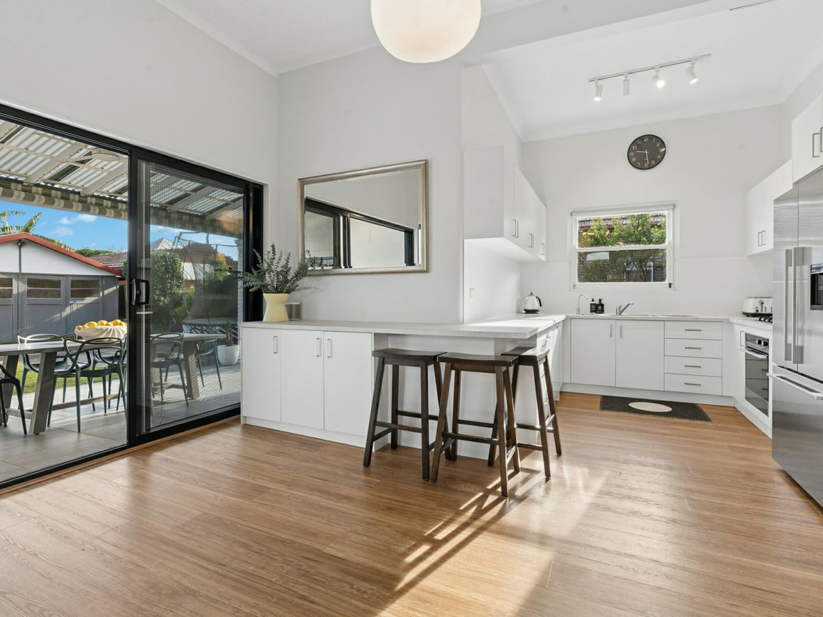 26 Dudley Street, Haberfield - image 3