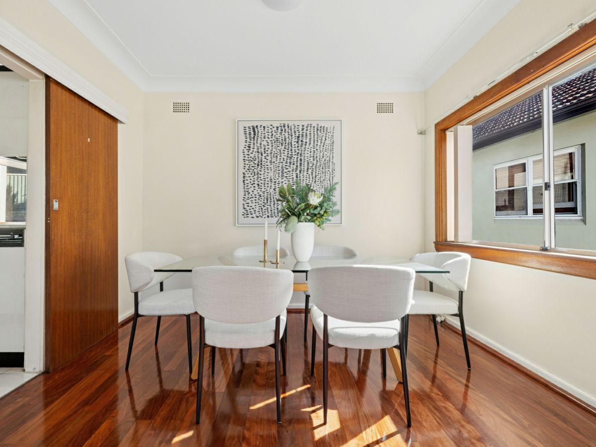 35 Richard Avenue, Earlwood - image 2
