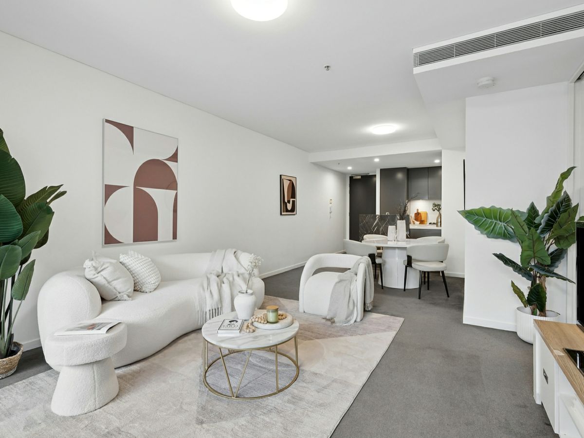 201/5 Sterling Circuit, Camperdown - image 1