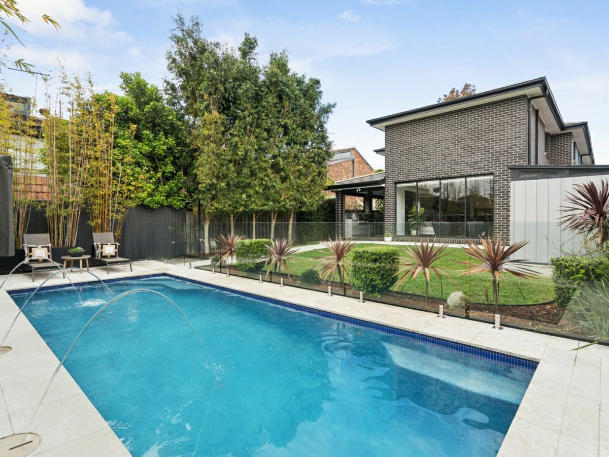 27 Flinders Road, Earlwood - image 1